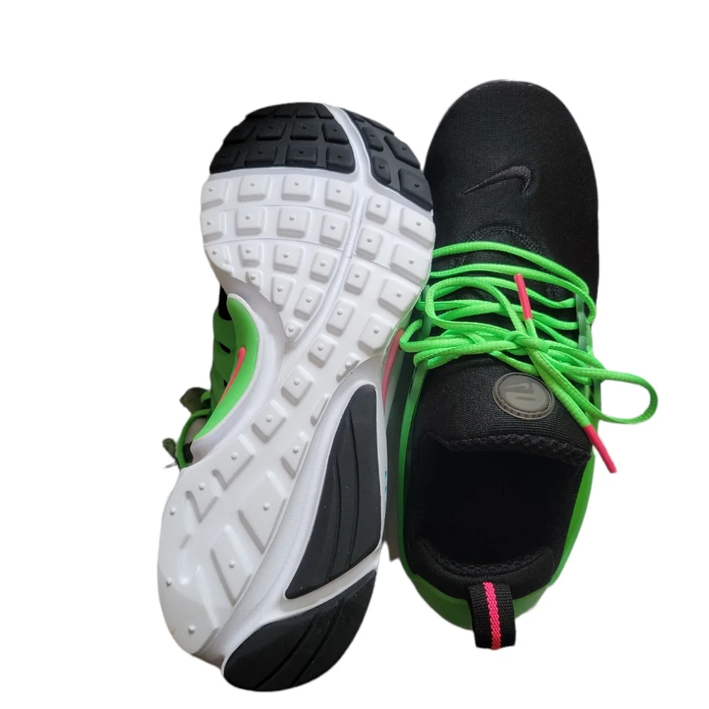 Nike Unisex Shoes - Picture 5 of 7